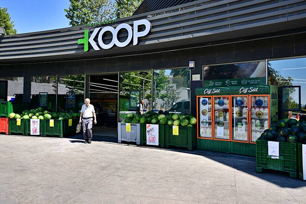 Marketlerde dolum istasyonu dönemi! Süt ve yağ alışverişinde yeni metot 1